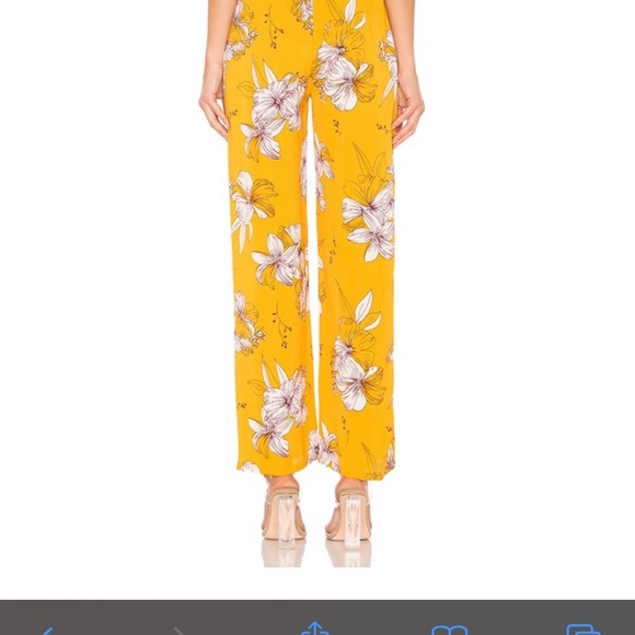 Revolve jumpsuit - Picture 6 of 9